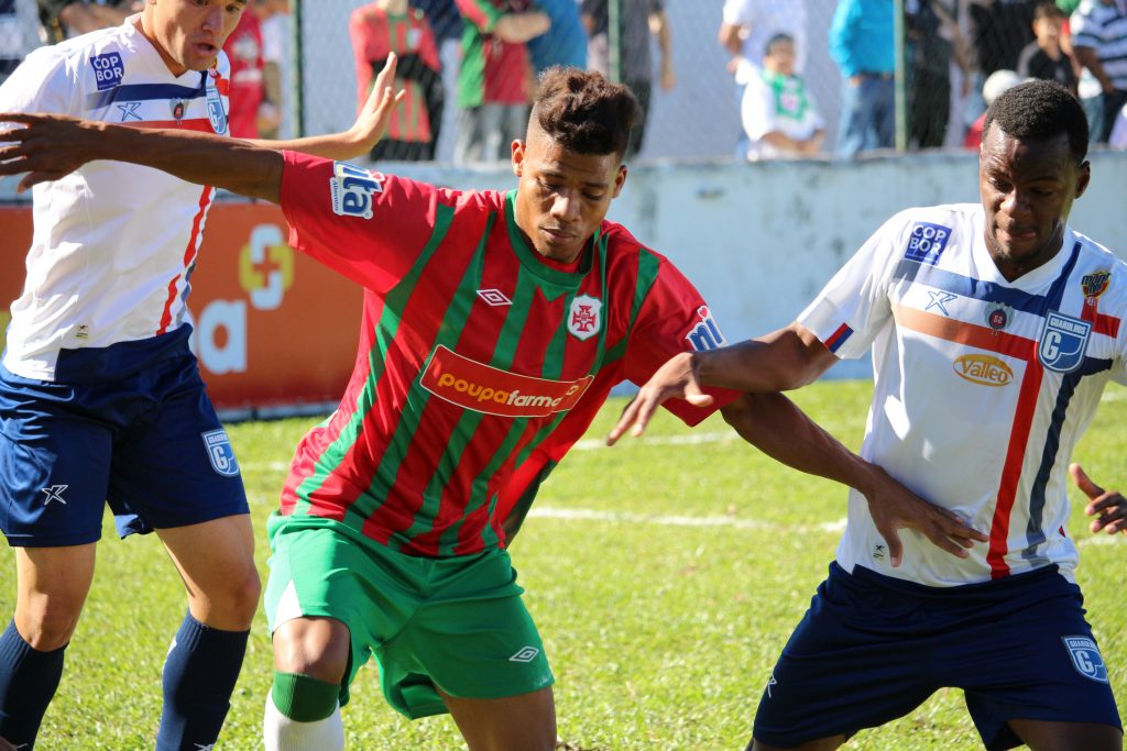 Fotos de Portuguesa Santista 2 x 2 Guarulhos - Site oficial da